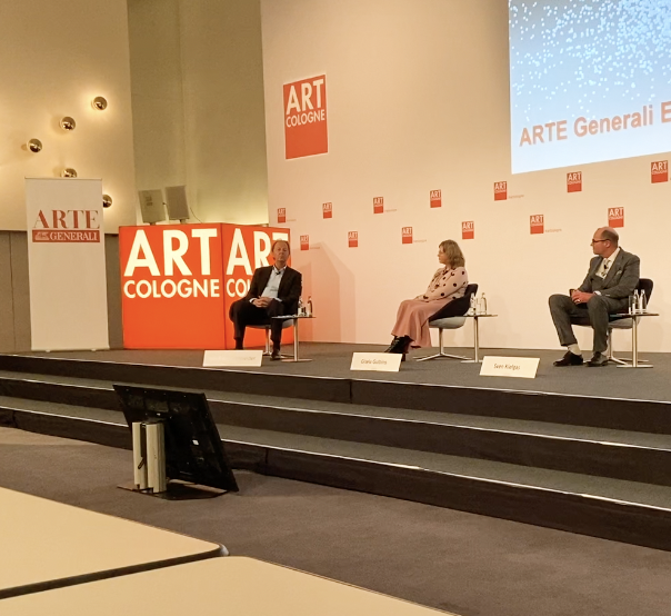 Panel Art Collection Management